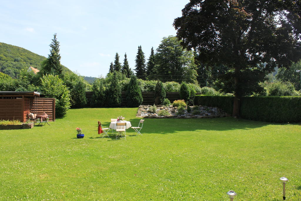 Hotel Ferienquartier Waldblick Lügde Zewnętrze zdjęcie